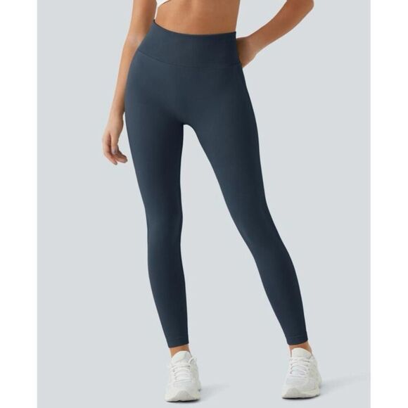 Halara Women's S 7/8 Seamless Flow Butt Lifting Leggings Peacoat Blue NWT - Picture 2 of 12